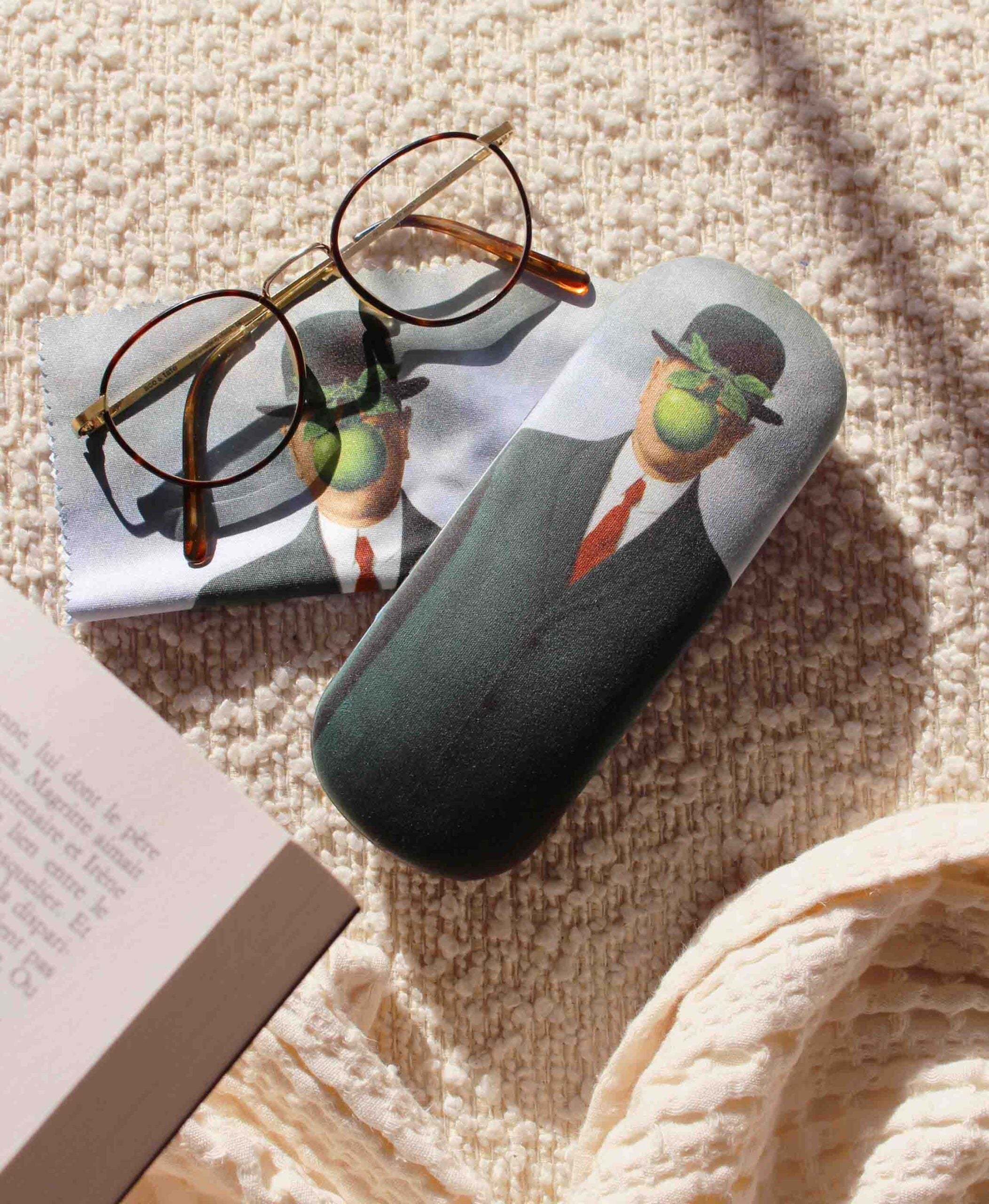 Étui à lunettes « Le Fils de l’Homme »